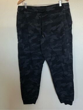 Lululemon athletica scuba high rise jogger pants size 16 women’s